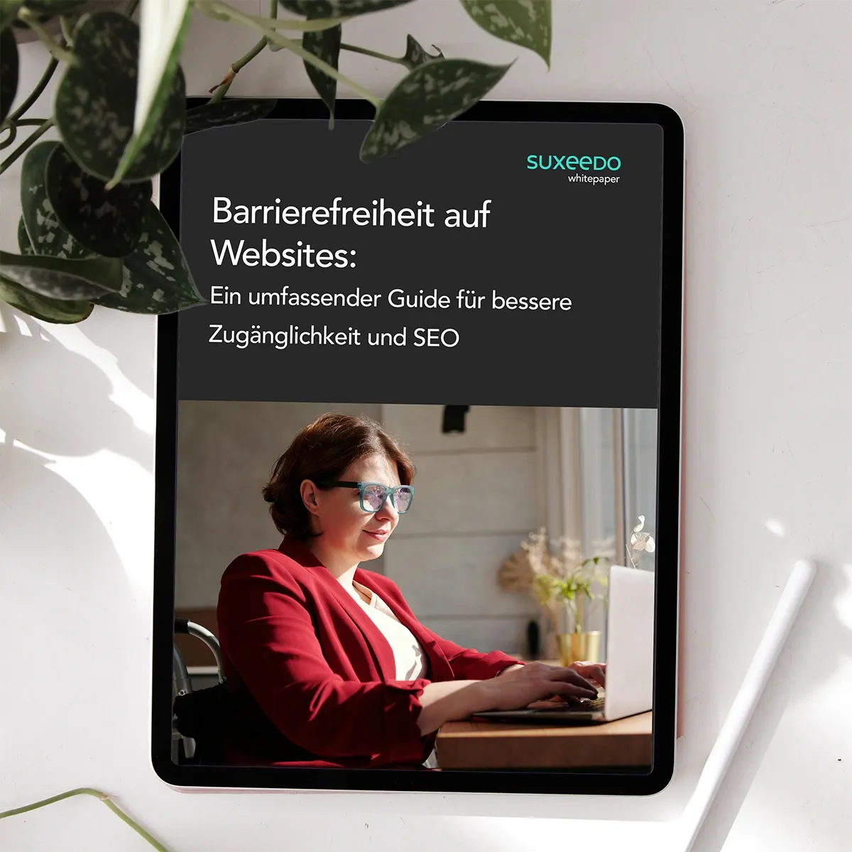 Das suxeedo Whitepaper "Barrierefreiheit auf Websites" auf einem iPad als Mockup.